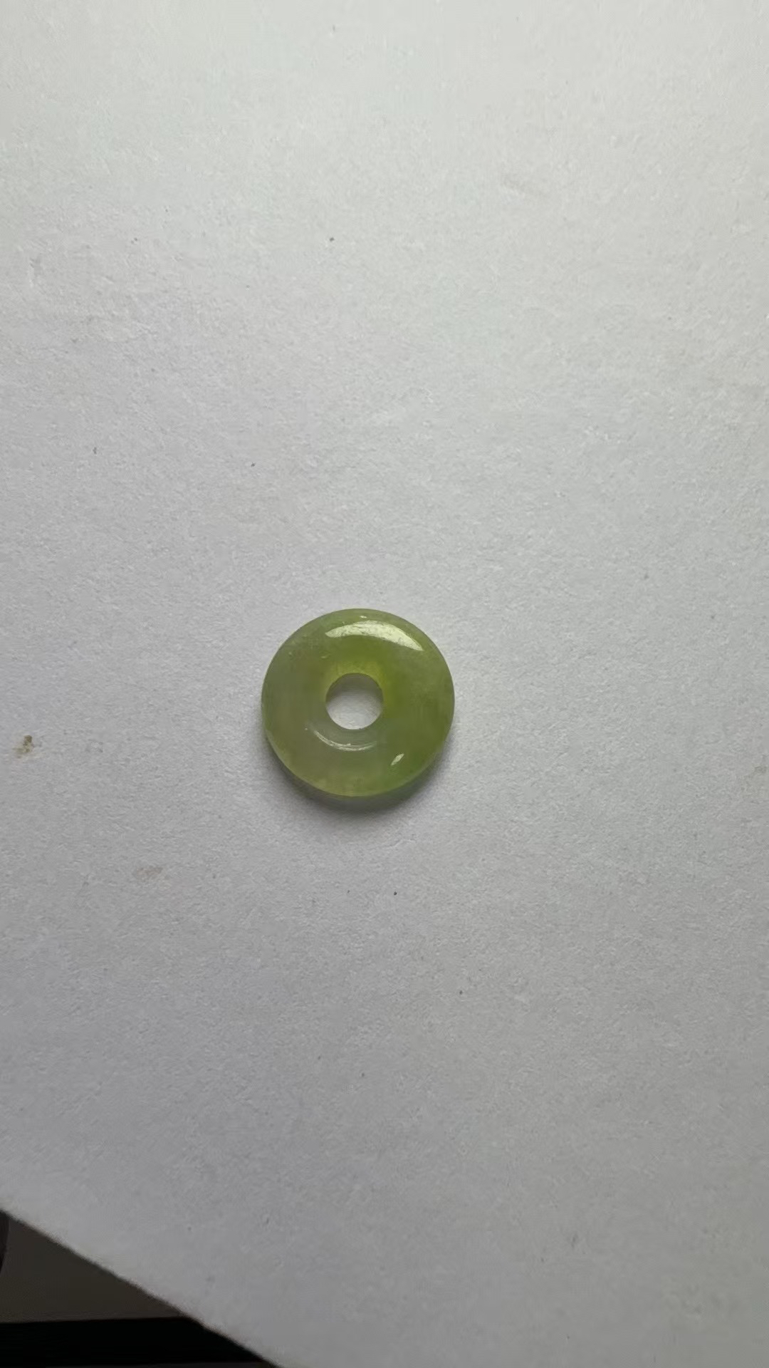 非金属玻璃吊坠 冰种平安扣，冰冰润润