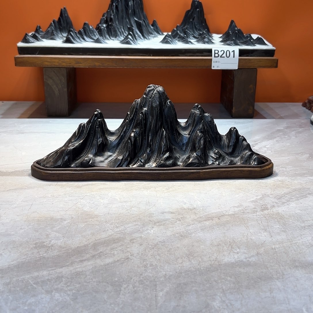 摆件端**到灵璧石奇石摆件