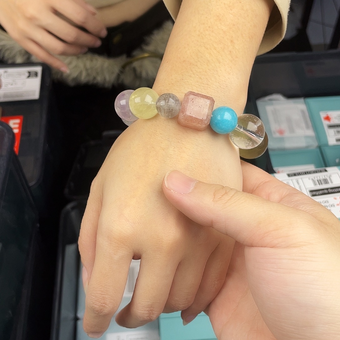 银S925镶嵌手链水晶