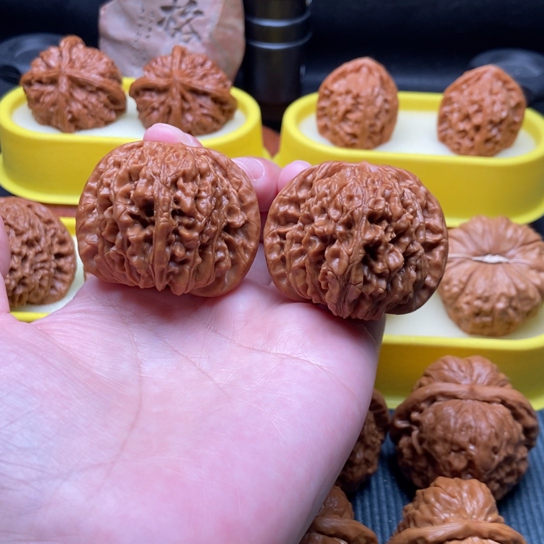 文玩核桃吊坠平谷楼