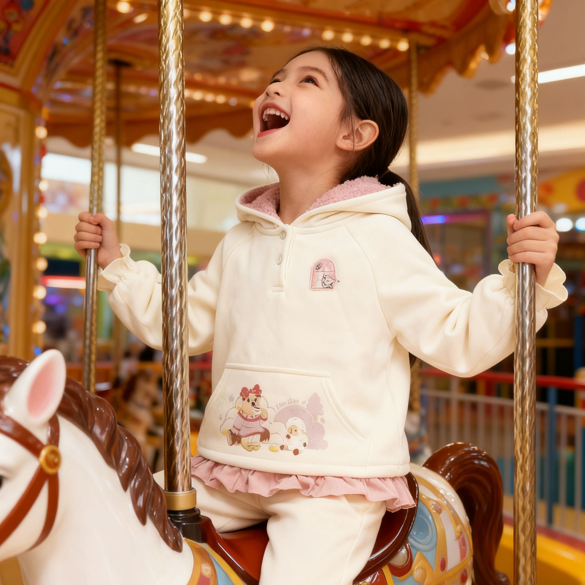 公主连帽加绒卫衣