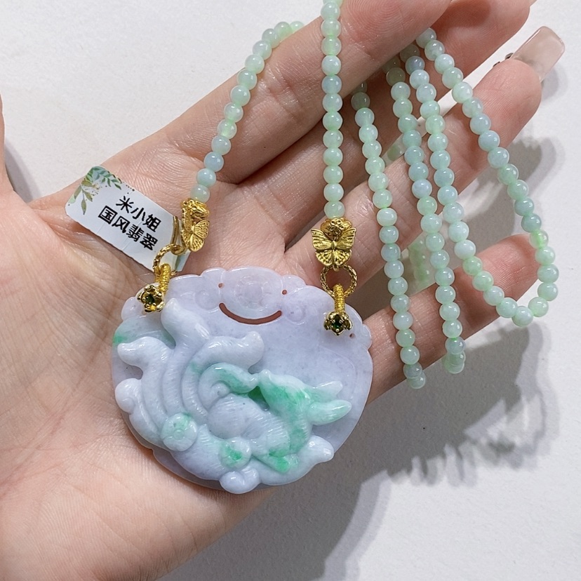 【闪购商品】翡翠未镶嵌颈饰