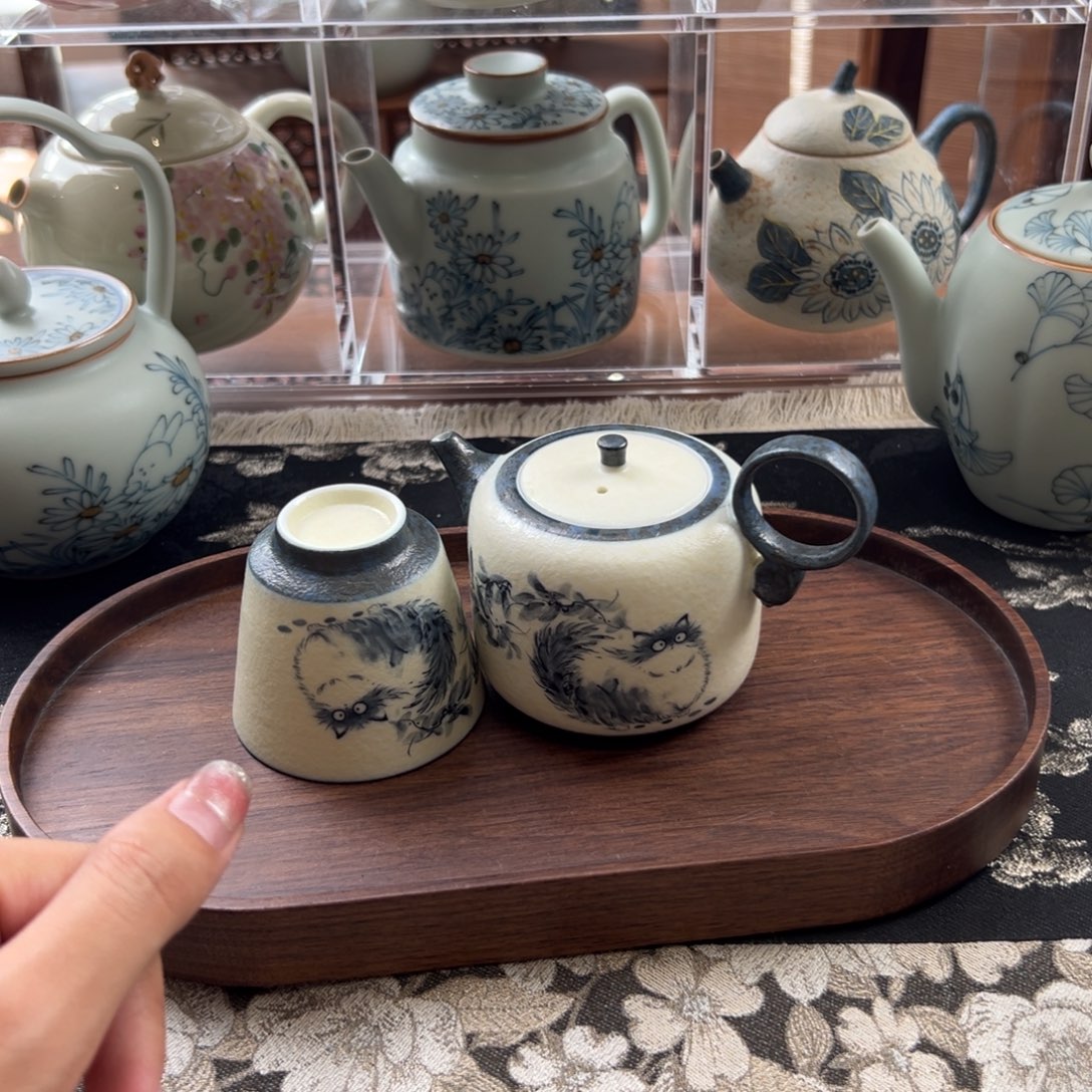 茶具等产品的生产和销售为
