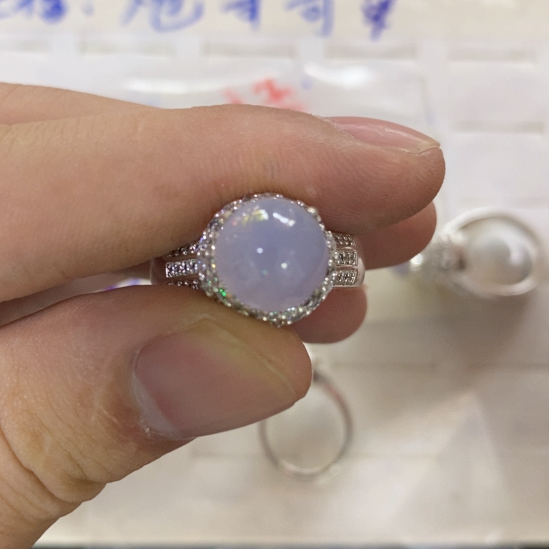 未镶嵌定制翡翠翡翠