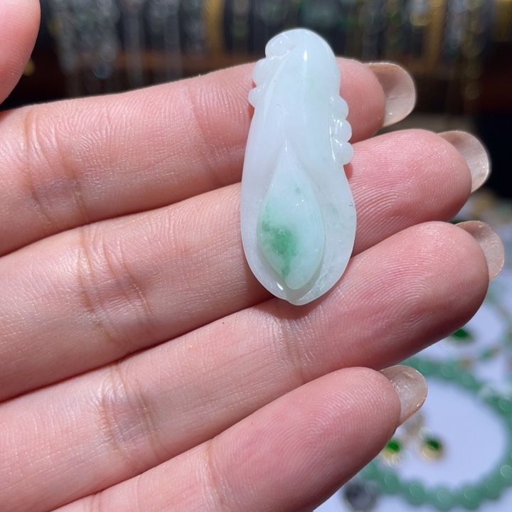 翡翠未镶嵌颈饰天然翡翠