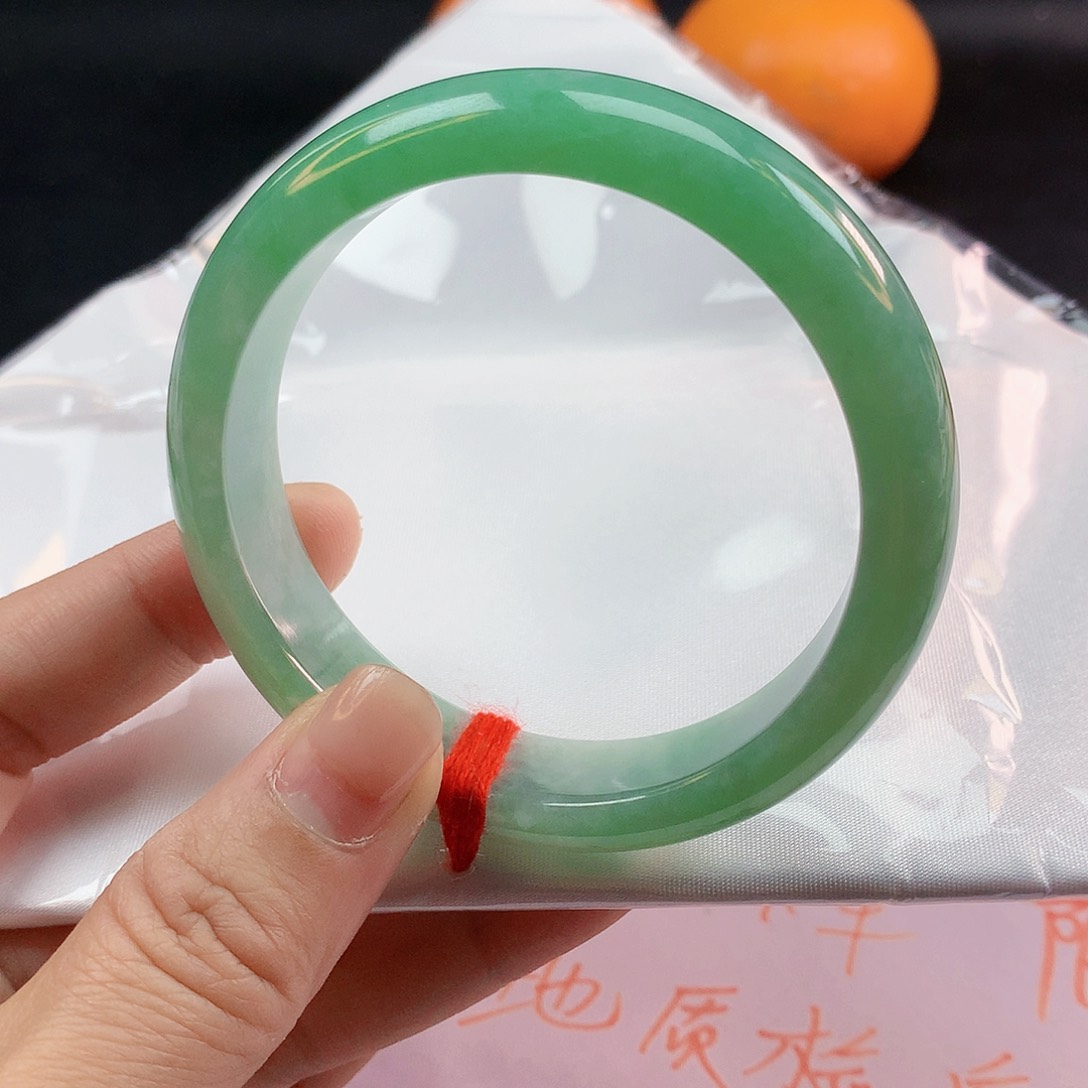 翡翠手镯未镶嵌57圈600114