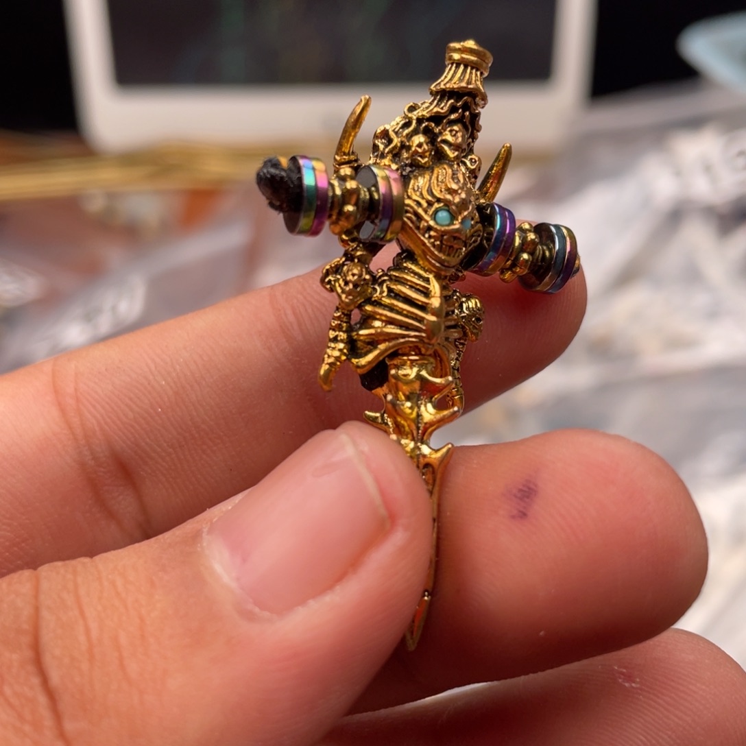 铜合金04号胡吃海喝把v你呢