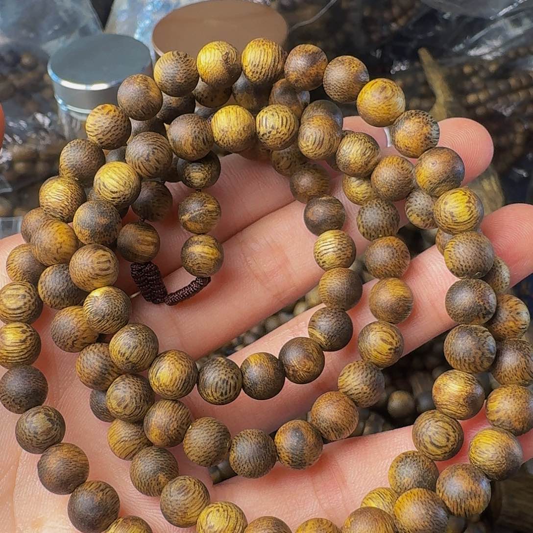 沉香手串老白棋卡七圆珠