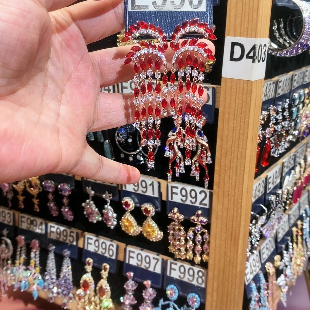 【闪购商品】纯铜925银锆石