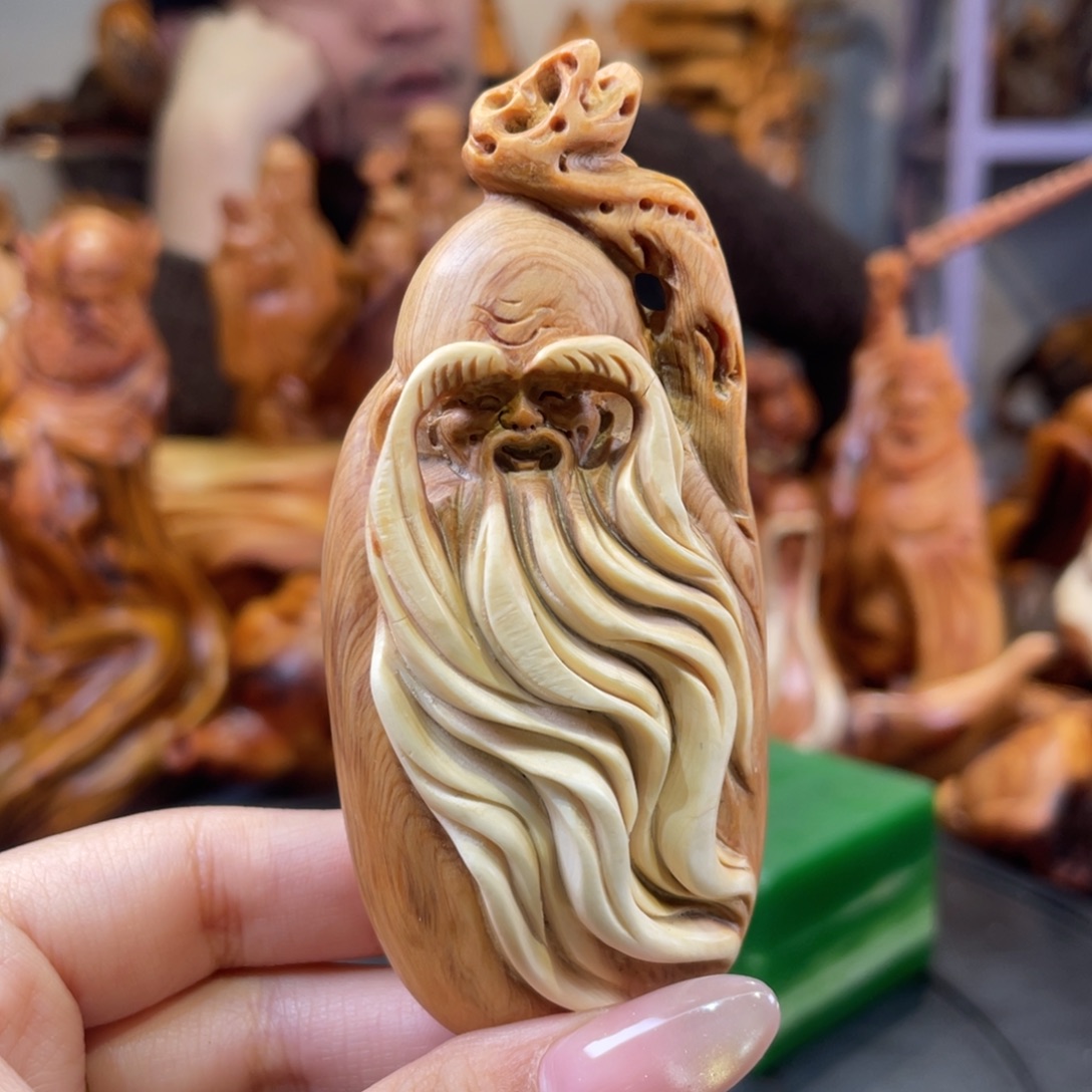 柏木（崖柏），。。。。。。。