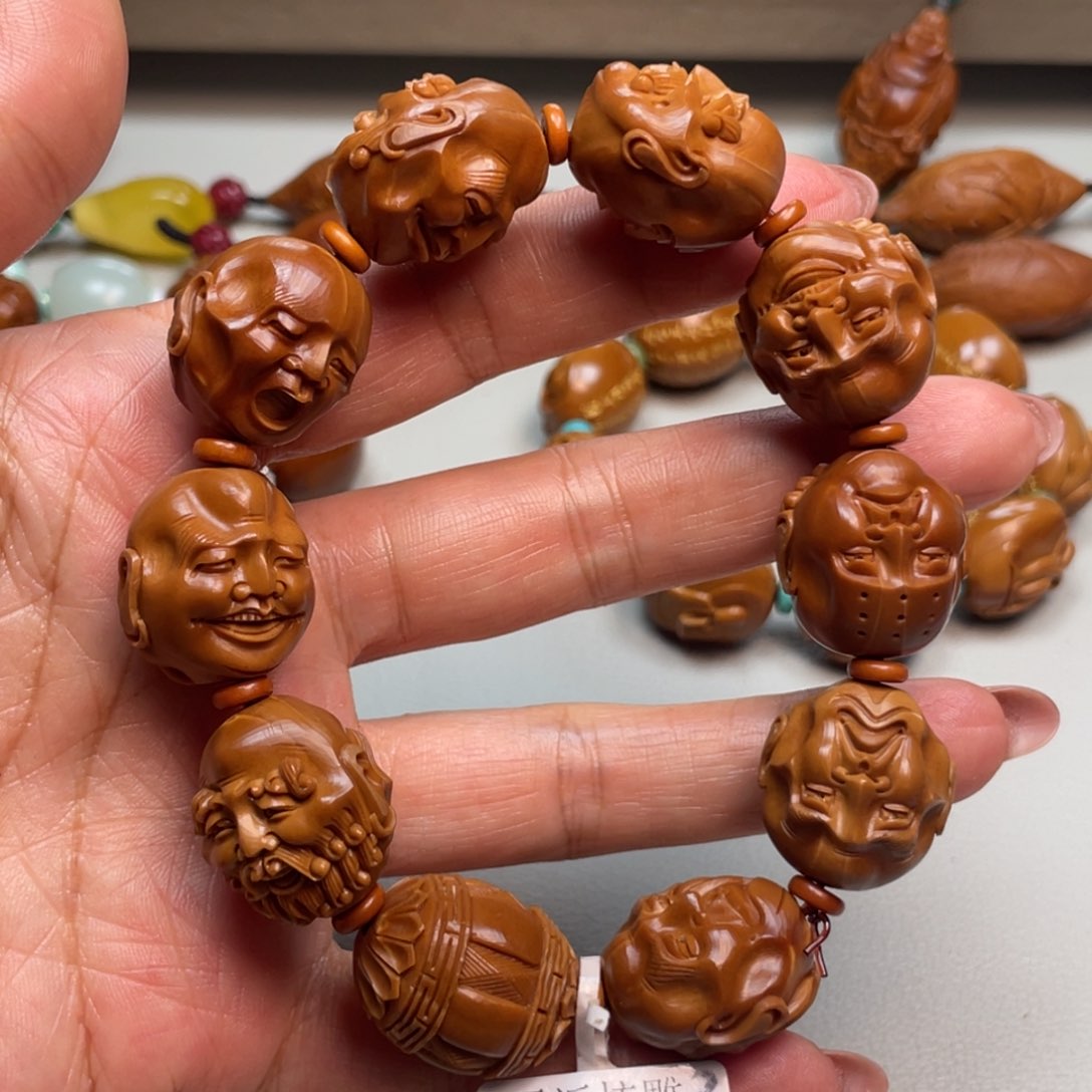 橄榄核手串/手链须派罗汉