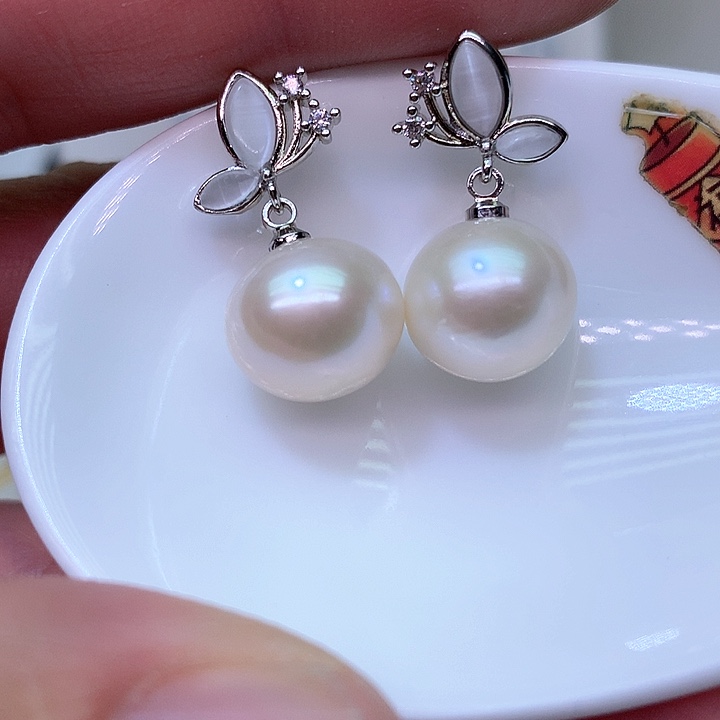 银S925镶嵌耳饰淡水珍珠