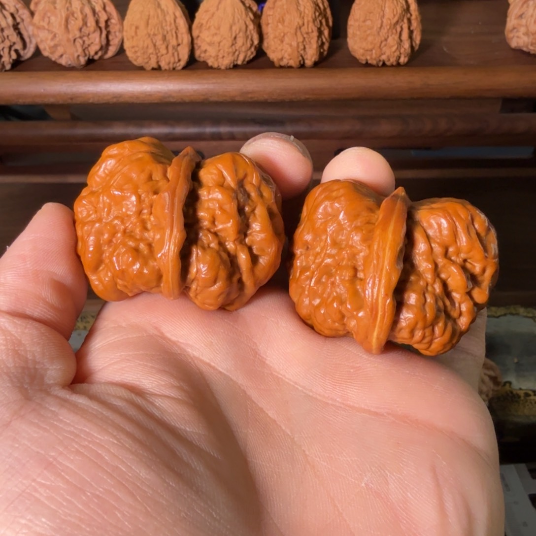 文玩核桃吊坠47超大蛤蟆四腿蹬出