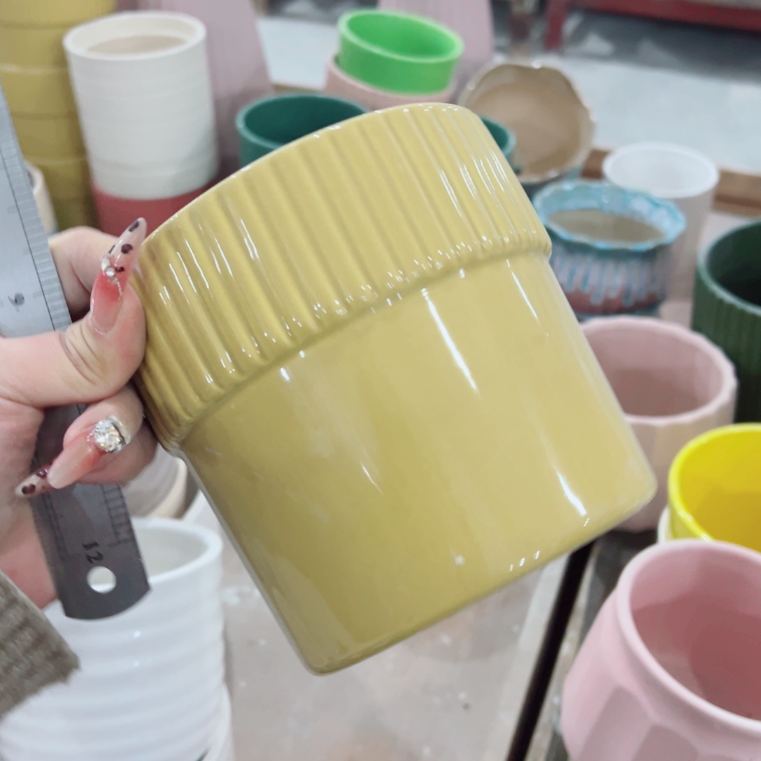 有孔，陶瓷花盆满10米包邮发货