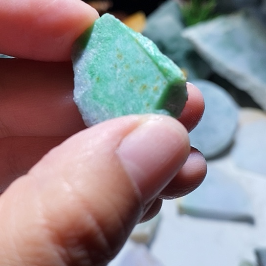 翡翠散珠边角料400