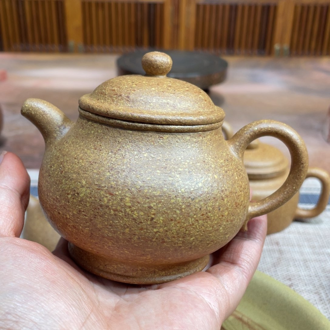 紫砂茶壶知*宜兴紫砂原矿紫砂壶