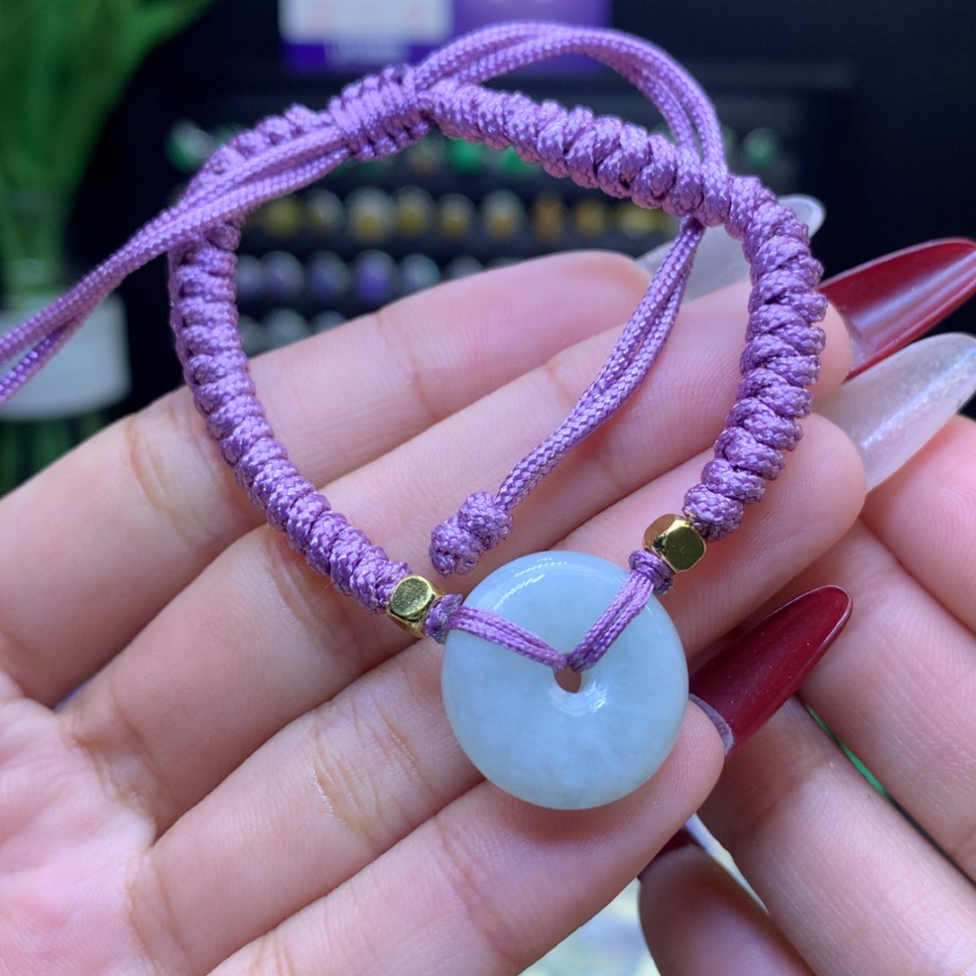 翡翠颈饰未镶嵌天然