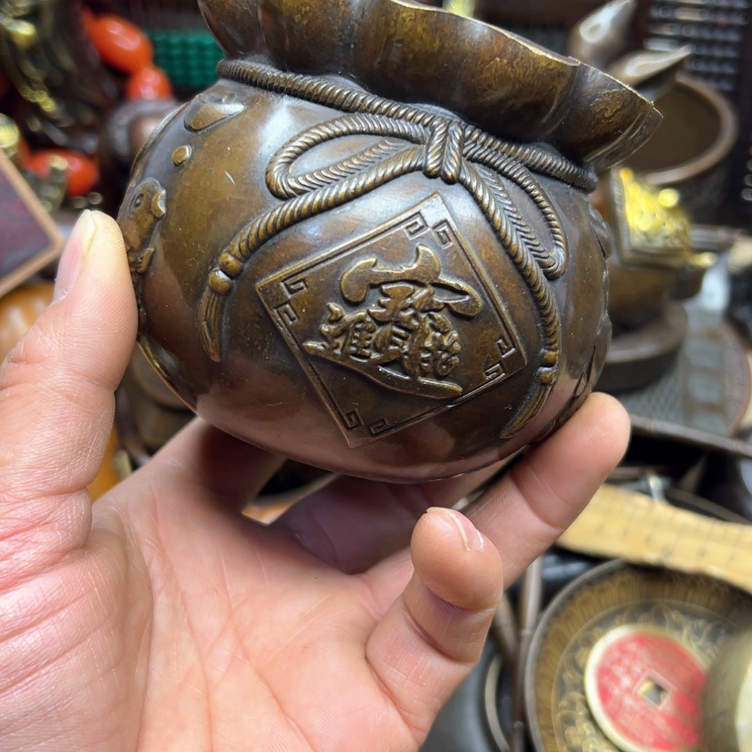 小*刚铜摆件欢迎欢迎你