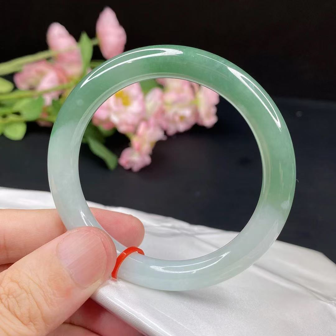 F227缅甸A货翡翠 55圈口水润油青绿半山半水圆条手镯