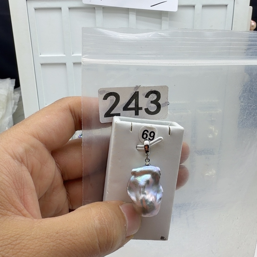 合金颈饰淡水珍珠