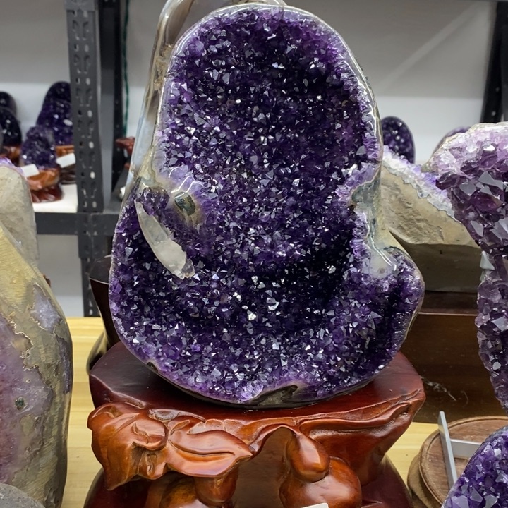 水晶大型摆件（非配饰）未镶嵌