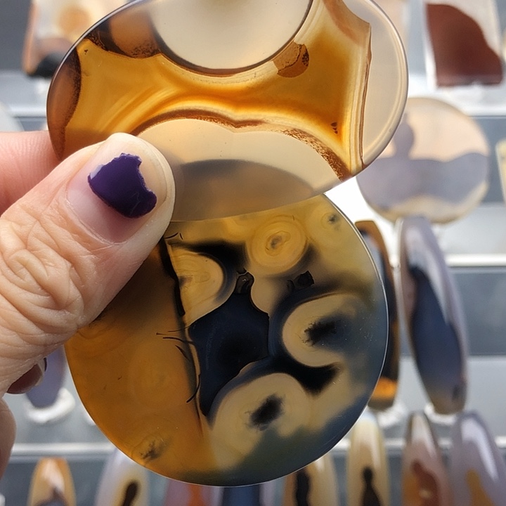 风***楼玛瑙/玉髓未镶嵌颈饰