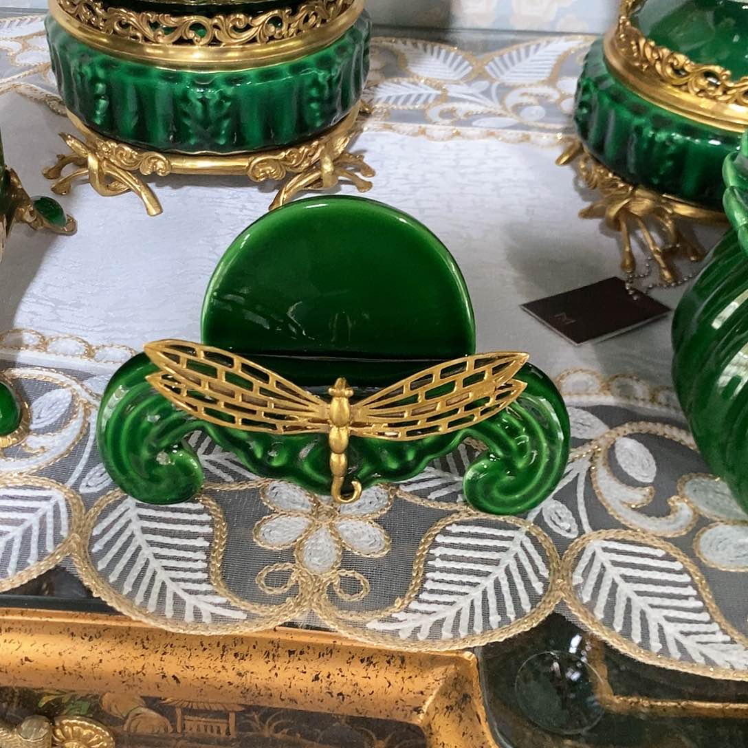 摆件铜配瓷祖母绿手机平板支架