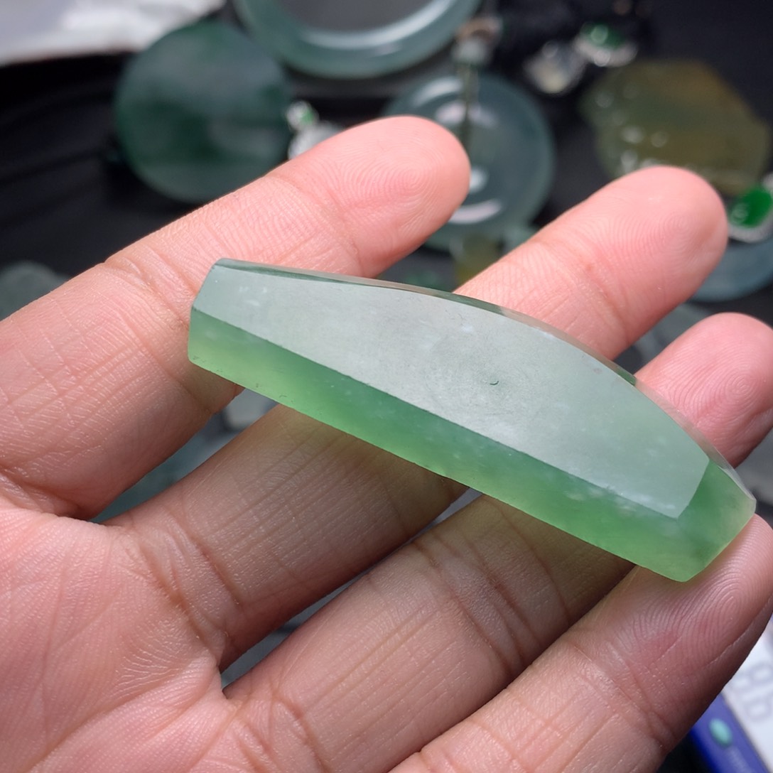 未镶嵌定制翡翠田*