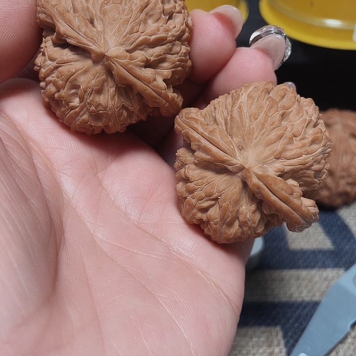 文玩核桃把件放****有白狮子42