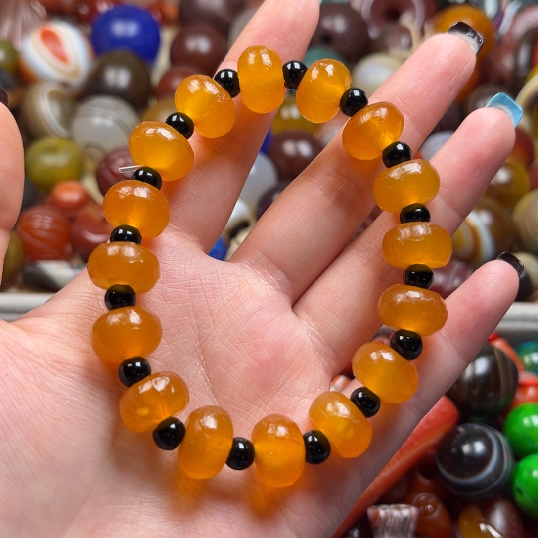 玛瑙/玉髓颈饰未镶嵌