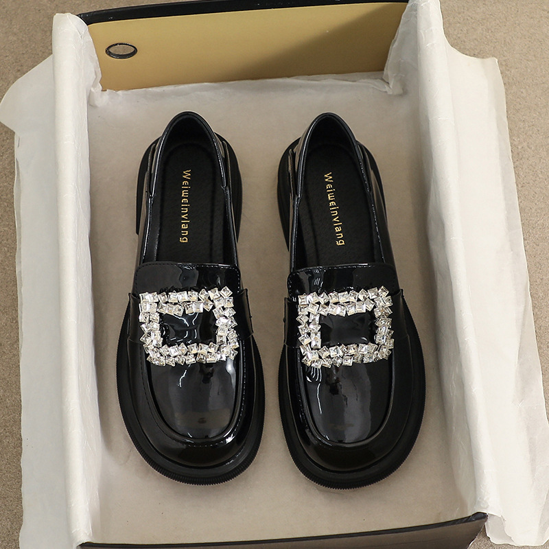 厚底小皮鞋女款2025新款爆款秋冬复古水钻方扣单鞋英伦风乐福鞋女