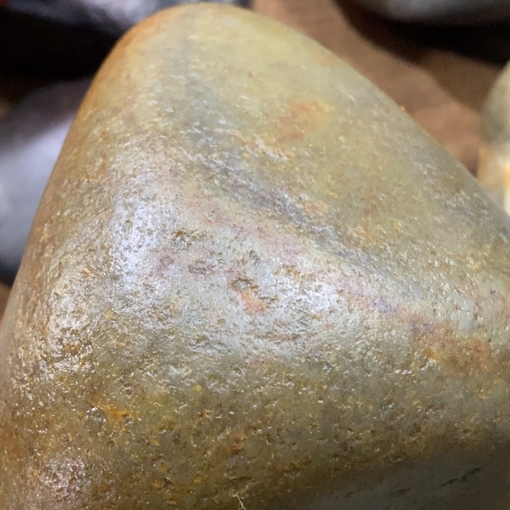 颈饰未镶嵌和田玉偷****闲