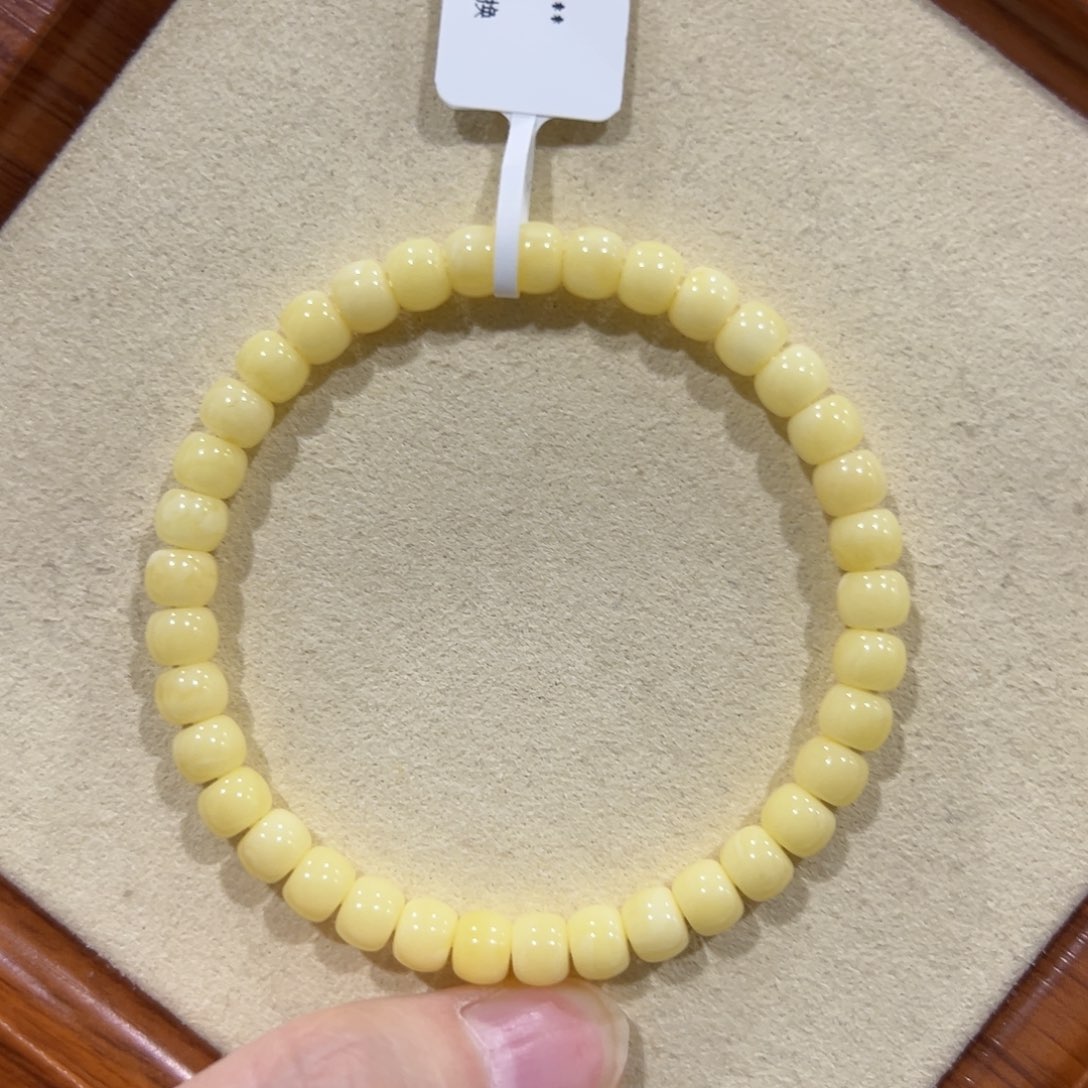 未镶嵌琥珀裸石6m浓蜡奶白顺色 新货 捡漏！