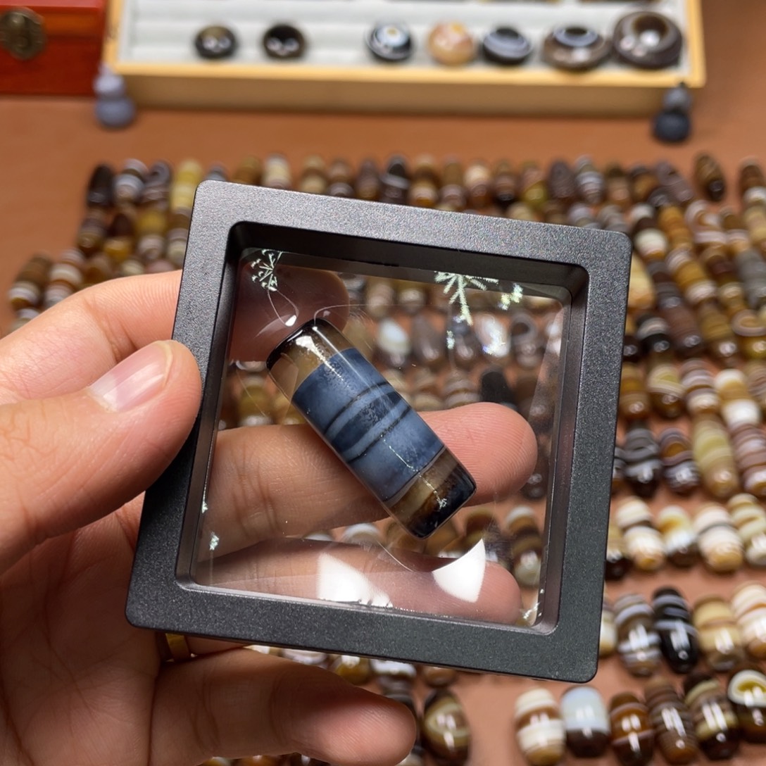 圆***团玛瑙/玉髓未镶嵌配饰