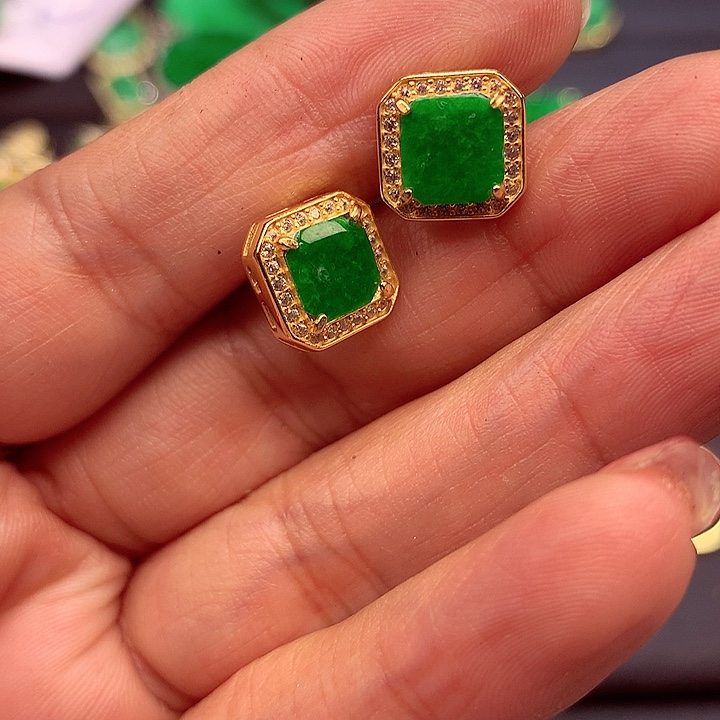 翡翠颈饰银S925镶嵌翡翠