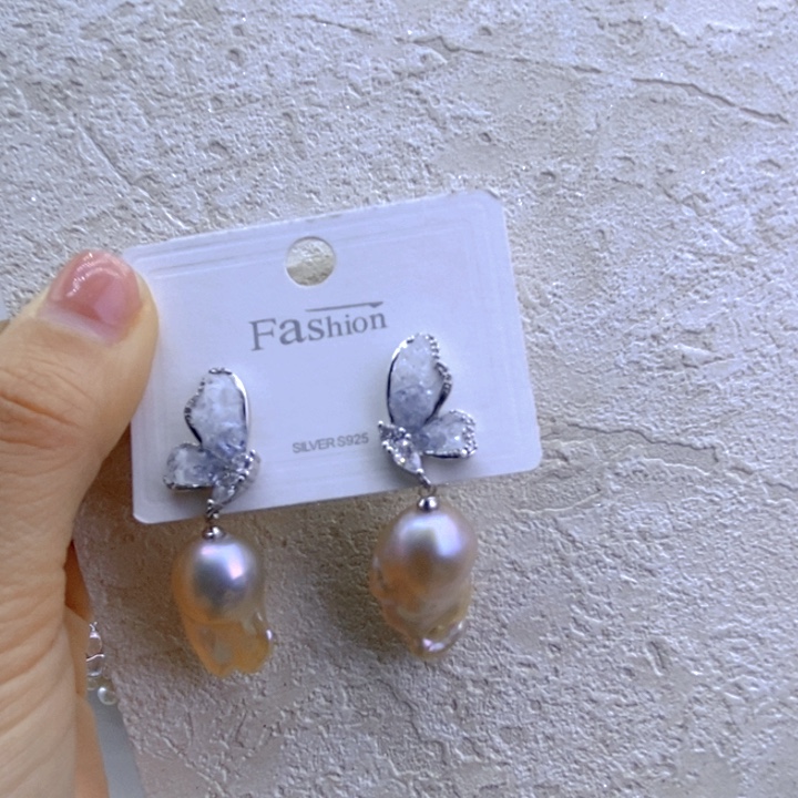 未镶嵌淡水珍珠巴洛克耳饰