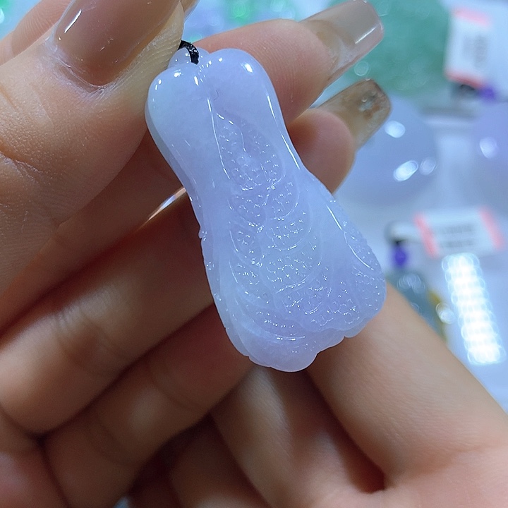 翡翠未镶嵌颈饰天然翡翠A货吊坠