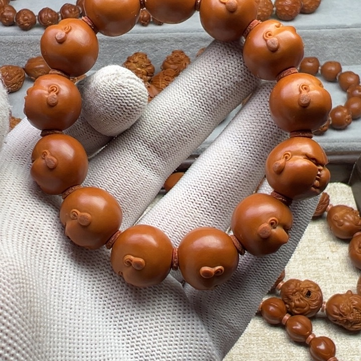 橄榄核手串橄榄核雕工艺制作