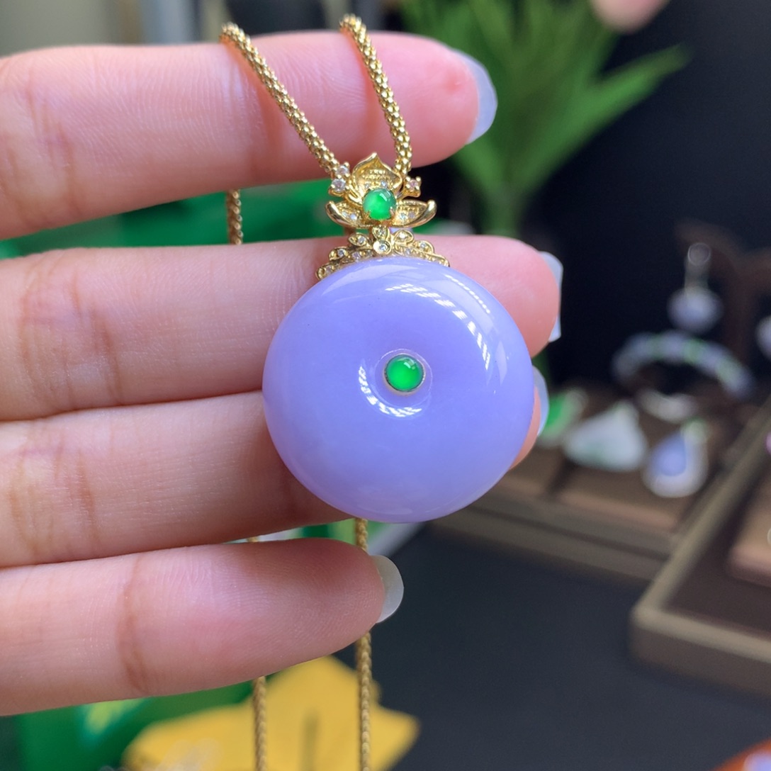 翡翠颈饰18K金镶嵌天然