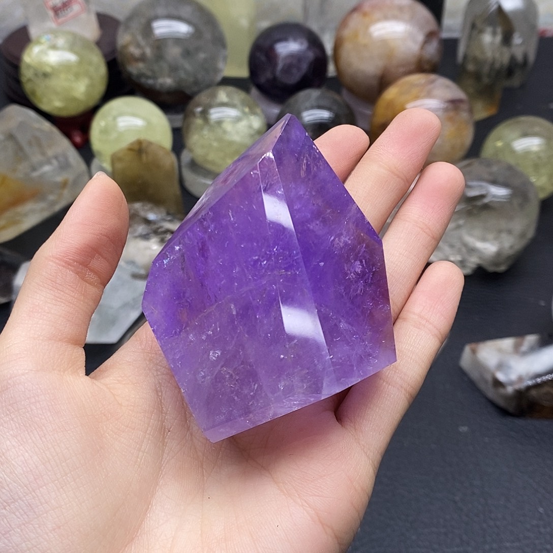 天***白未镶嵌珠宝半成品水晶106水晶石