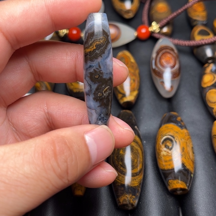 石英质玉珠宝半成品未镶嵌魔*