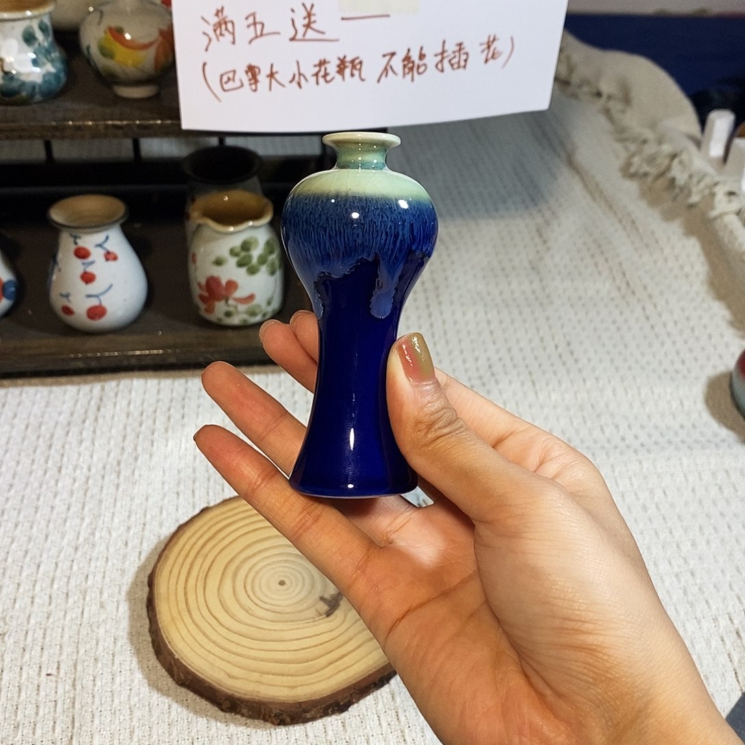 摆件巴掌大不插花景德镇高温陶瓷小花器