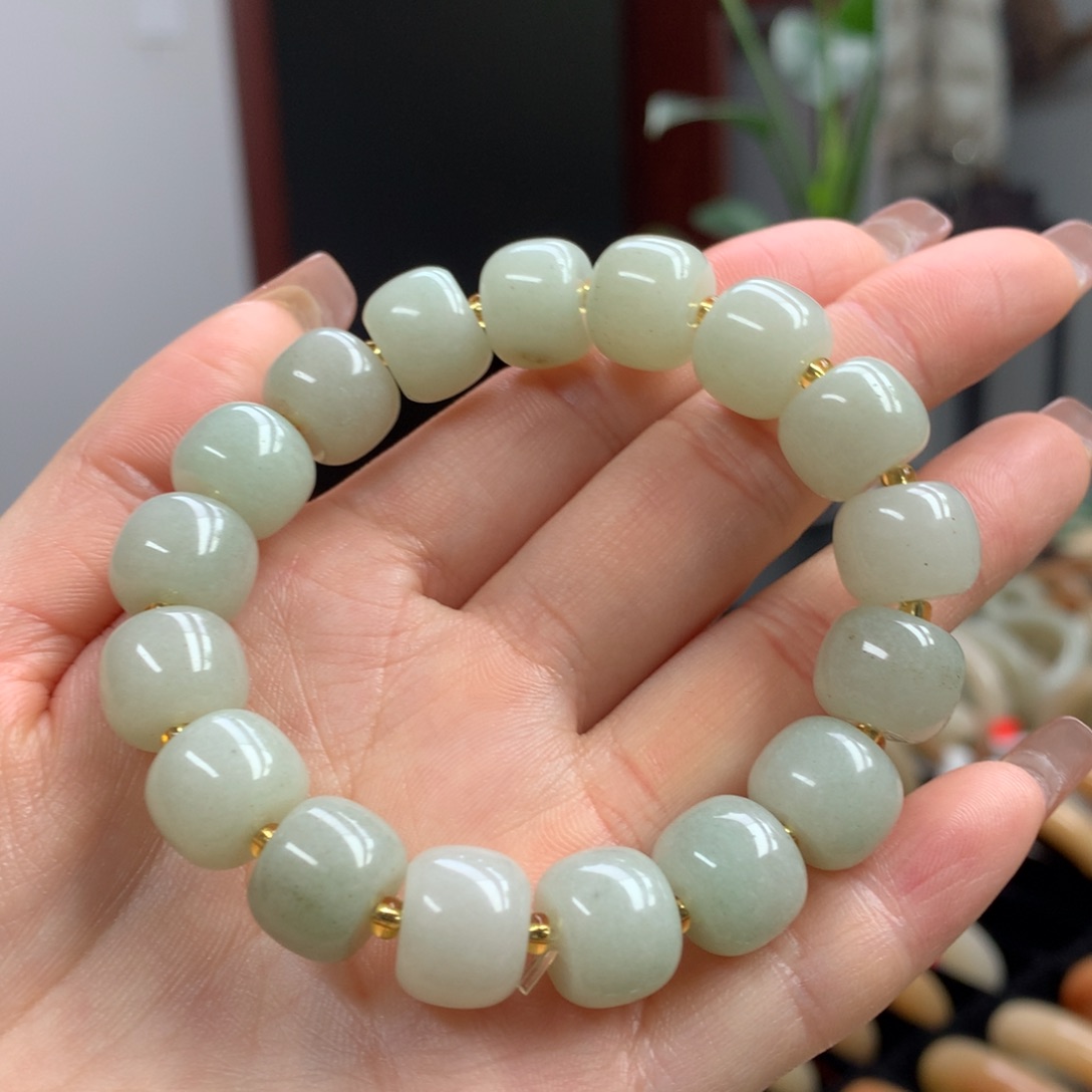 石英质玉串未镶嵌