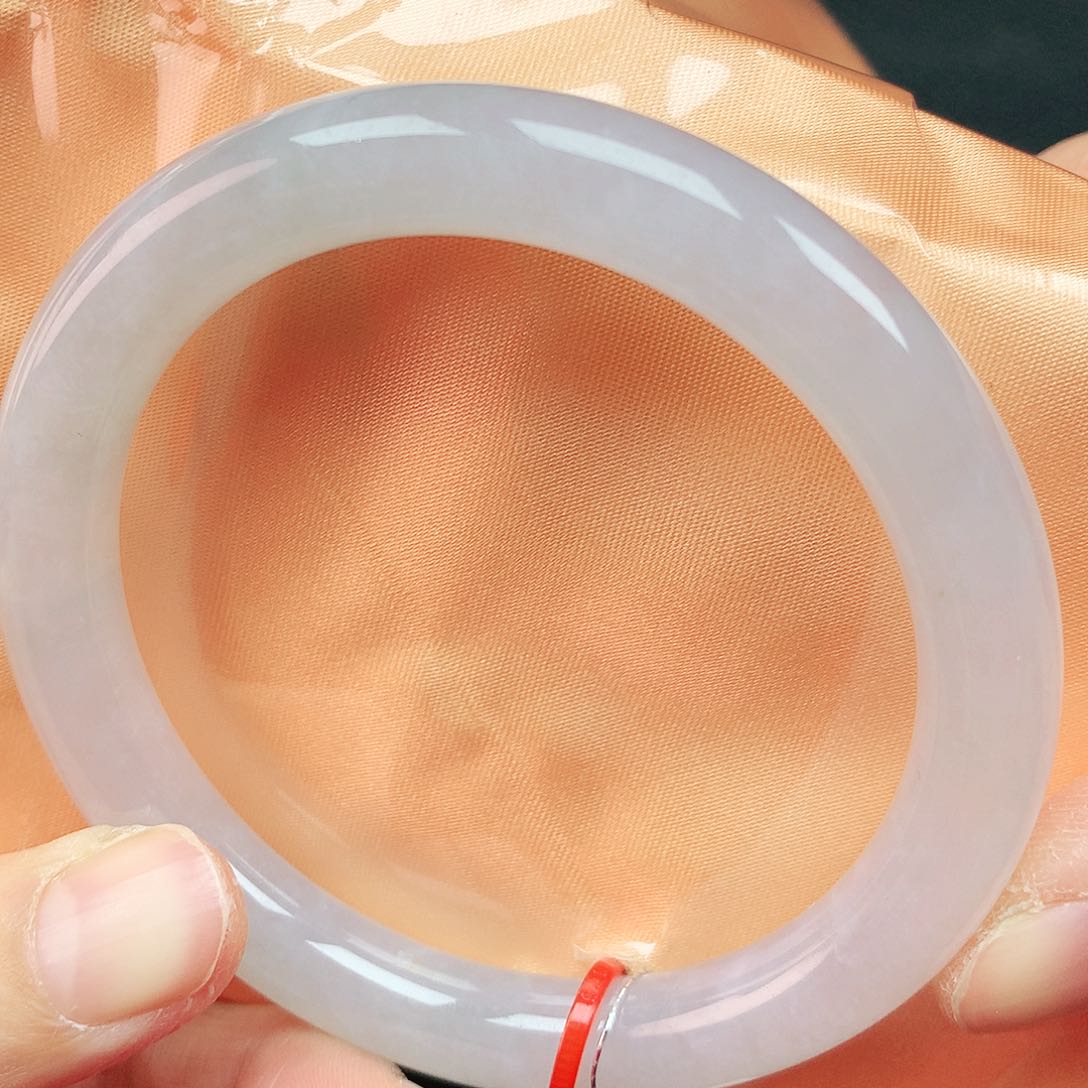 翡翠手镯未镶嵌58圈