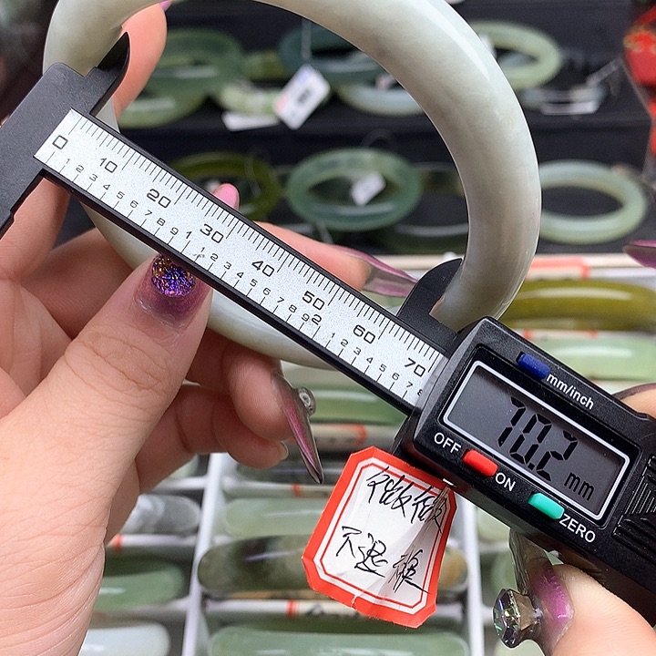 蛇纹石玉手镯未镶嵌994