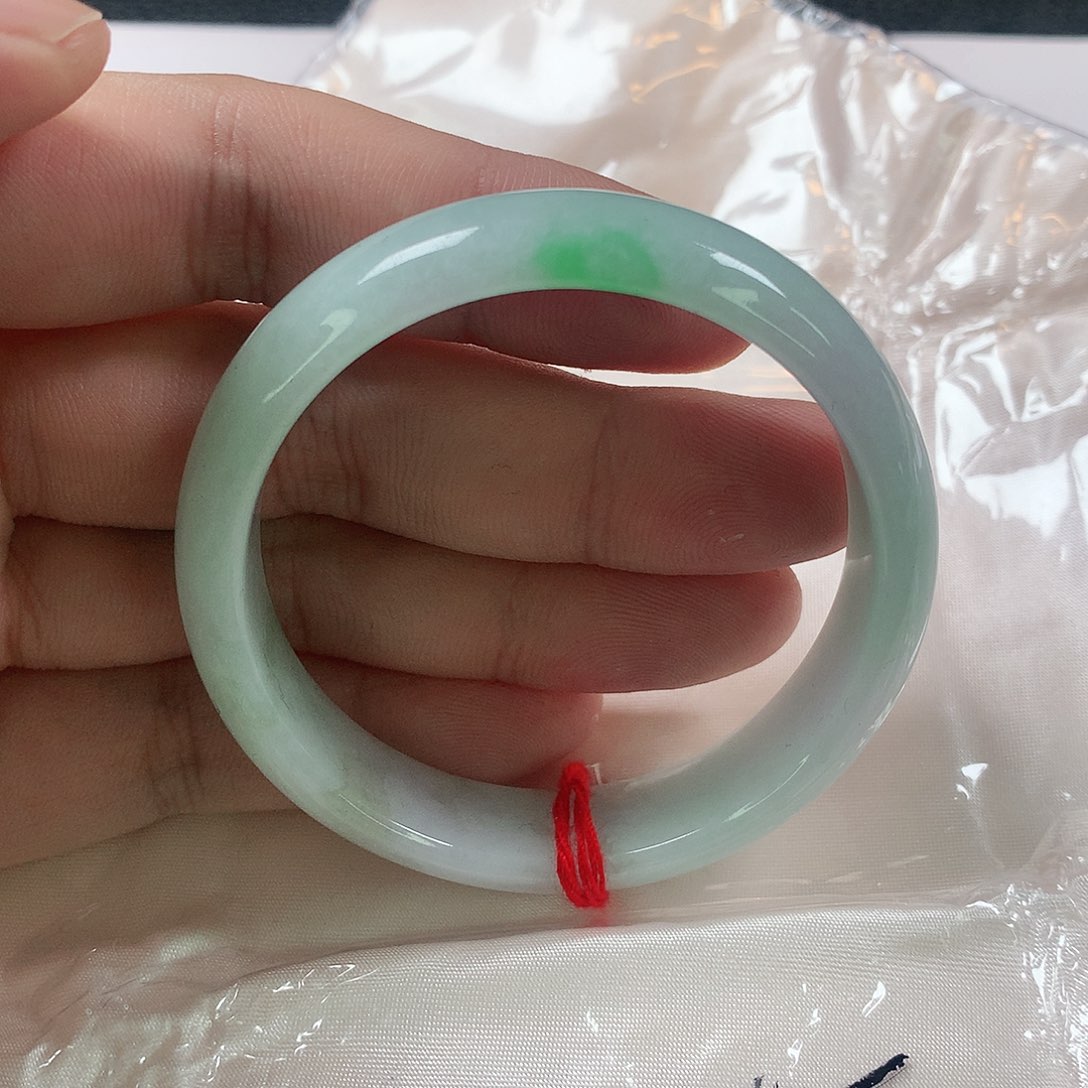 翡翠手镯未镶嵌356号