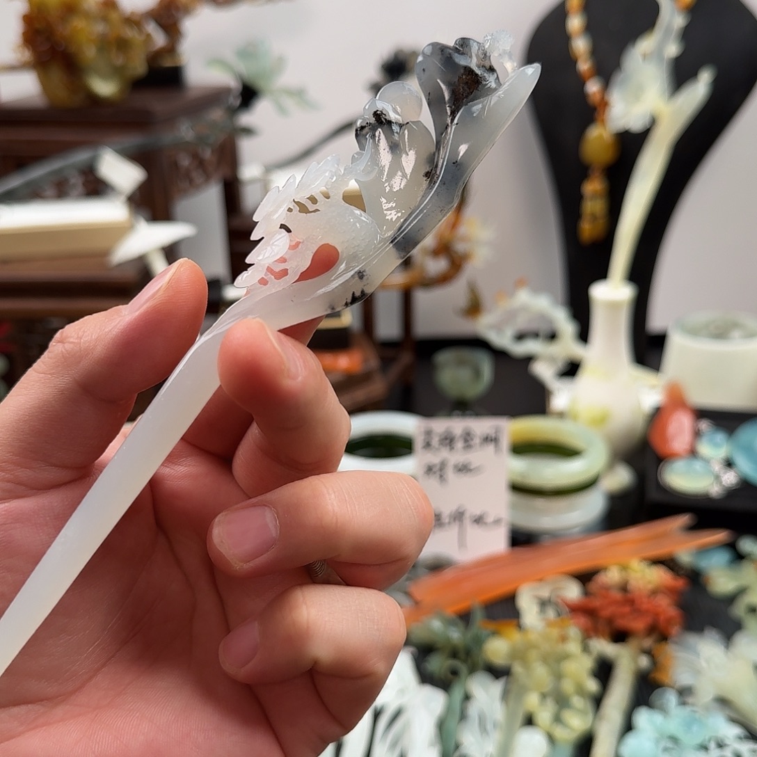 蛇纹石玉未镶嵌发饰