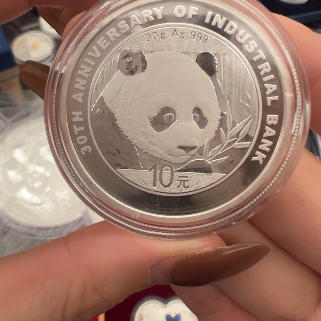 纯银2018加字猫带证书盒子