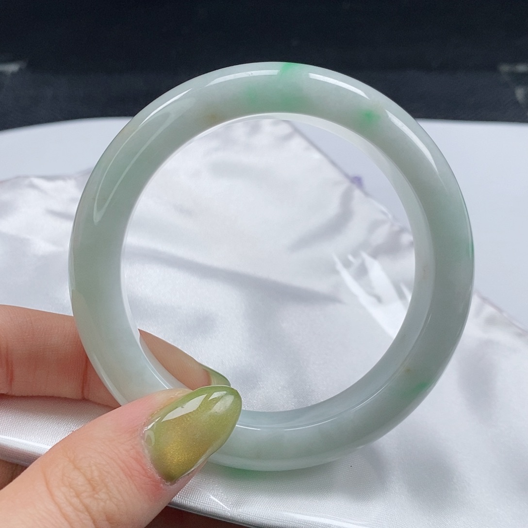 【闪购商品】翡翠手镯未镶嵌292号