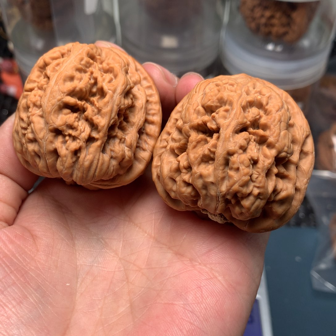 文玩核桃把件43.6-16290-3